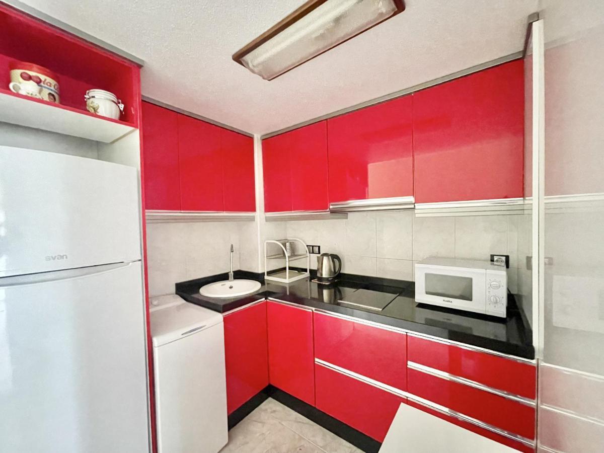Magnificent Mediterraneo Apartment Benidorm Eksteriør bilde