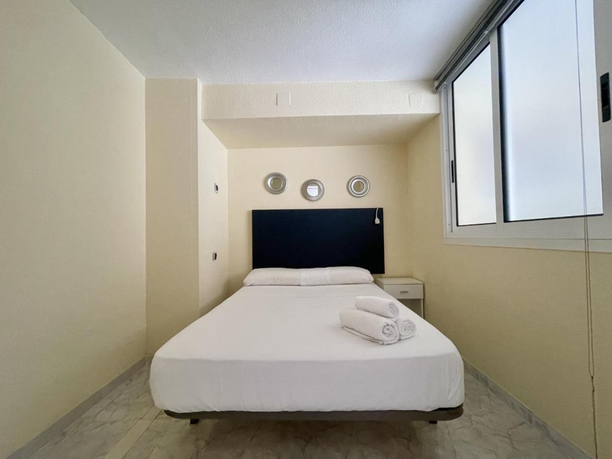 Magnificent Mediterraneo Apartment Benidorm Eksteriør bilde