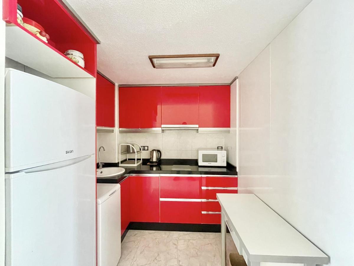 Magnificent Mediterraneo Apartment Benidorm Eksteriør bilde